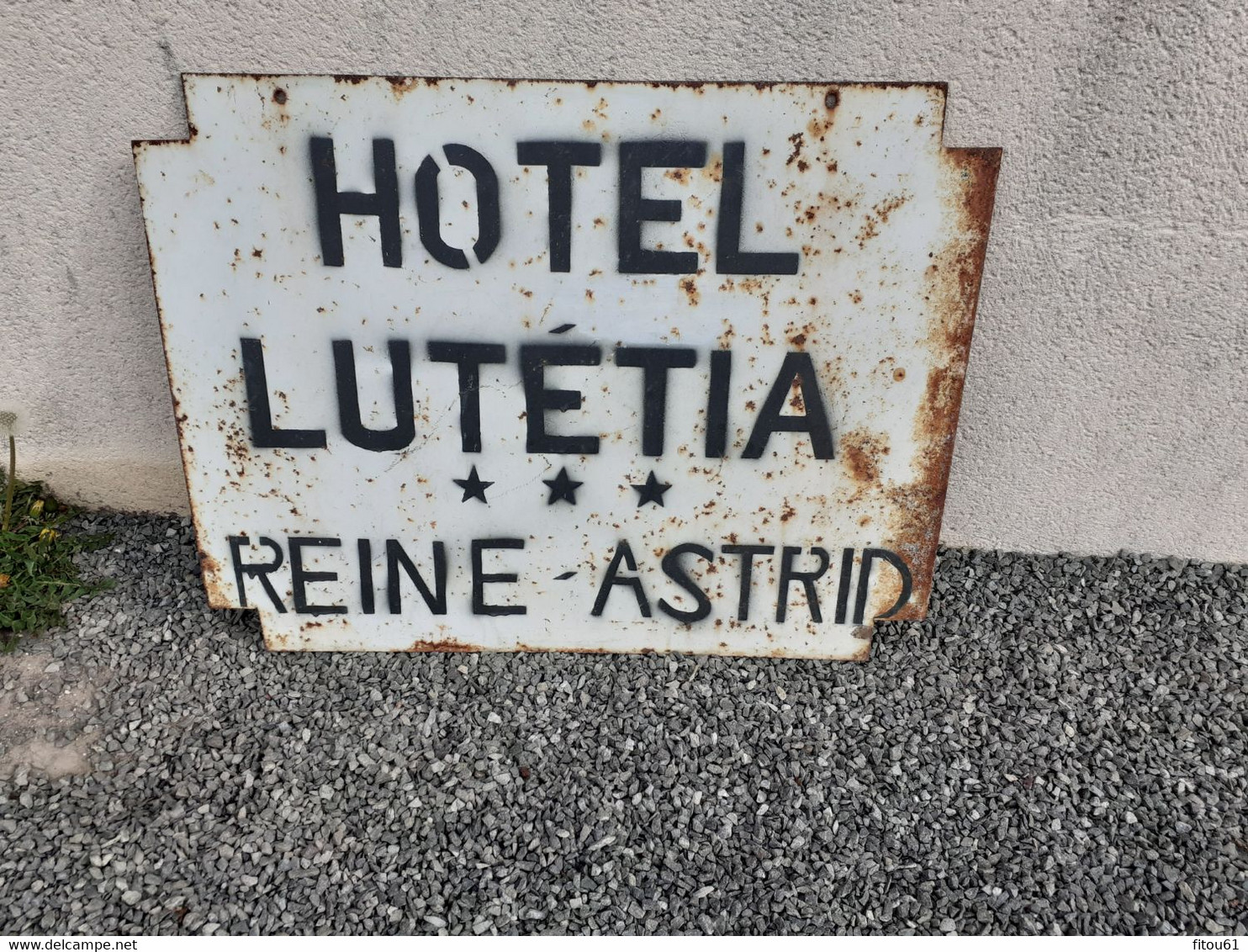 BAGNOLES DE L ORNE   Plaque De L'Hôtel LUTETIA - Placas En Aluminio (desde 1961)