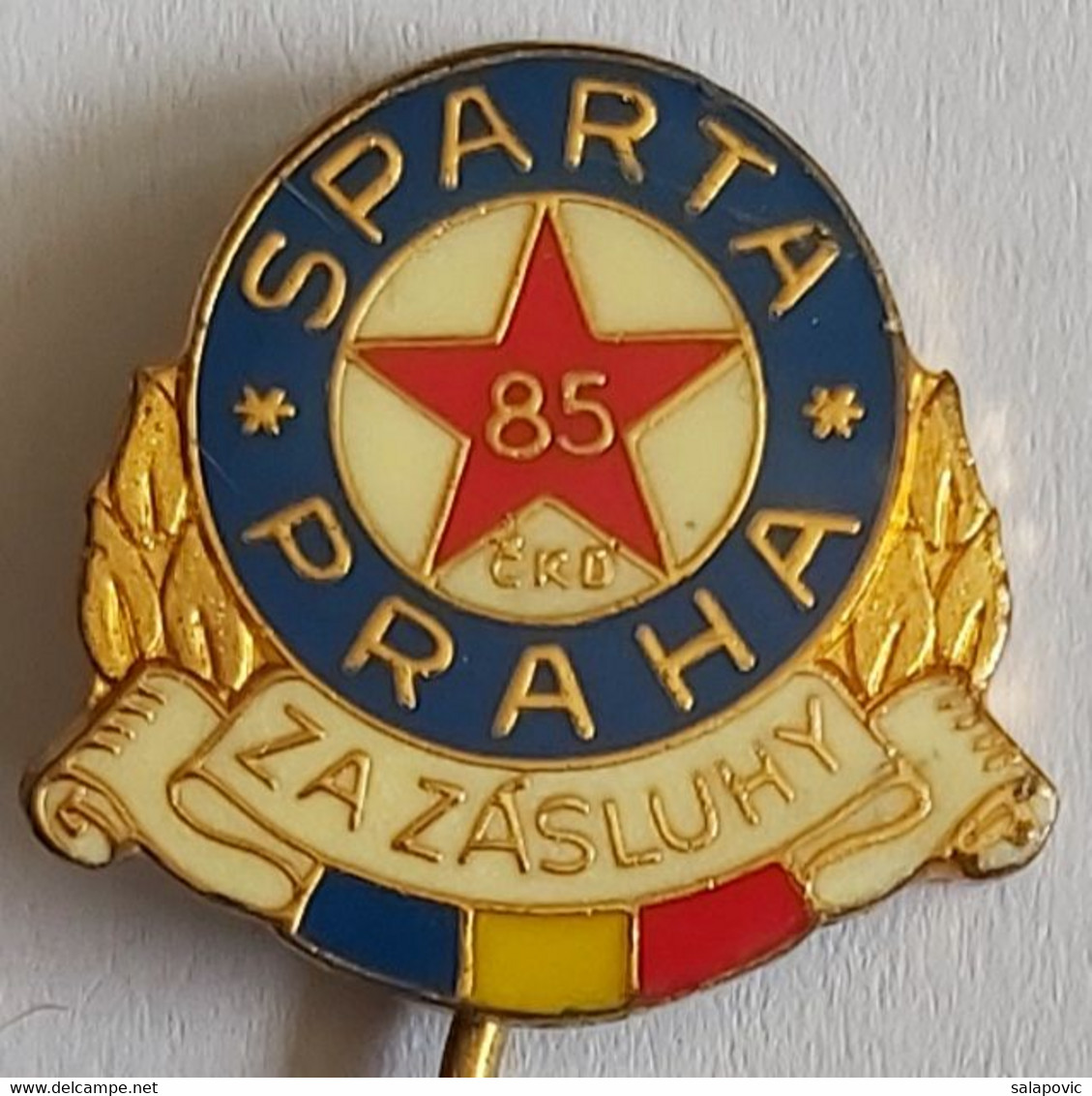 SK SLAVIA Praha Za Zasluhy  Czech Republic Football Soccer Club Fussball Calcio Futbol Futebol PINS BADGES A4/4 - Football