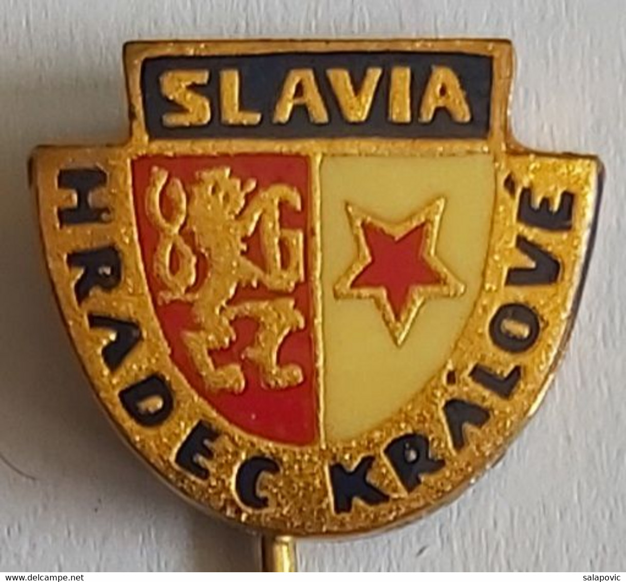 SK SLAVIA HRADEC KRALOVE Czech Republic Football Soccer Club Fussball Calcio Futbol Futebol PINS BADGES A4/4 - Football