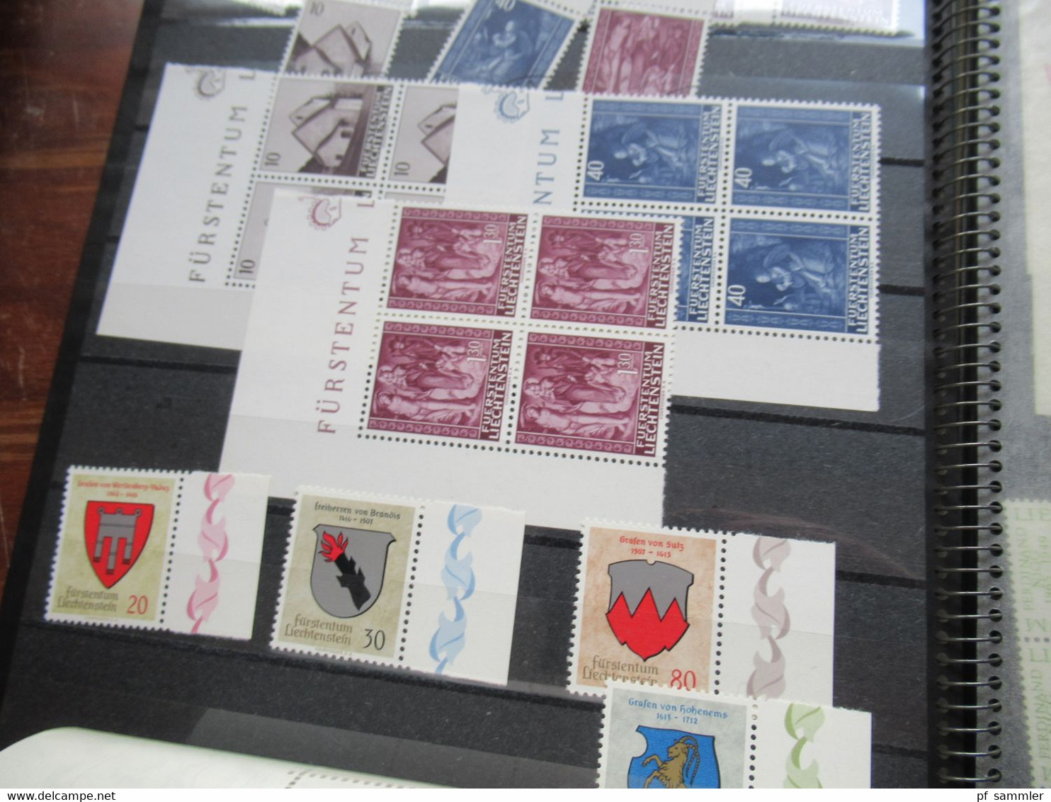 Posten Liechtenstein ab 1x Vorläufer auf Österreich Marke und dann 1950 / 60er Jahre mit Einheiten / Randstücke **