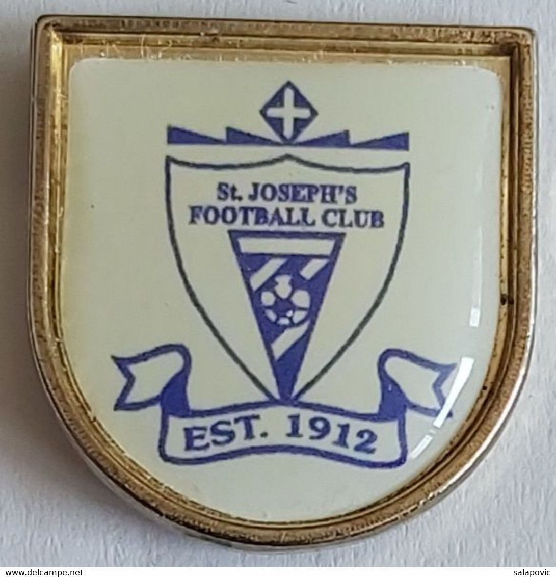 St Joseph's FC Gibraltar Football Soccer Club Fussball Calcio Futbol Futebol PINS BADGES A4/4 - Football