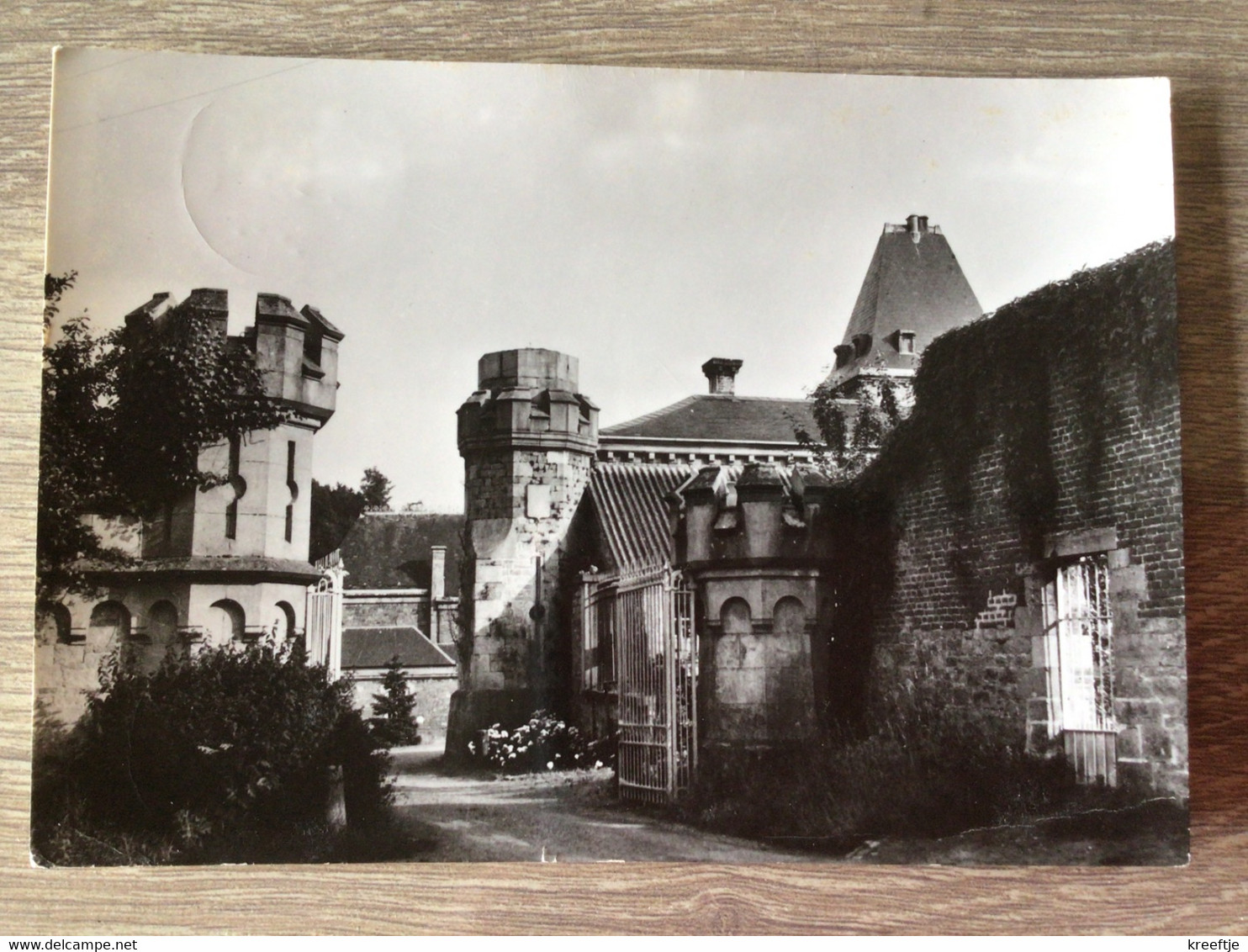 Belgique. Home De La Sainte Famille Ochain Clavier - Clavier