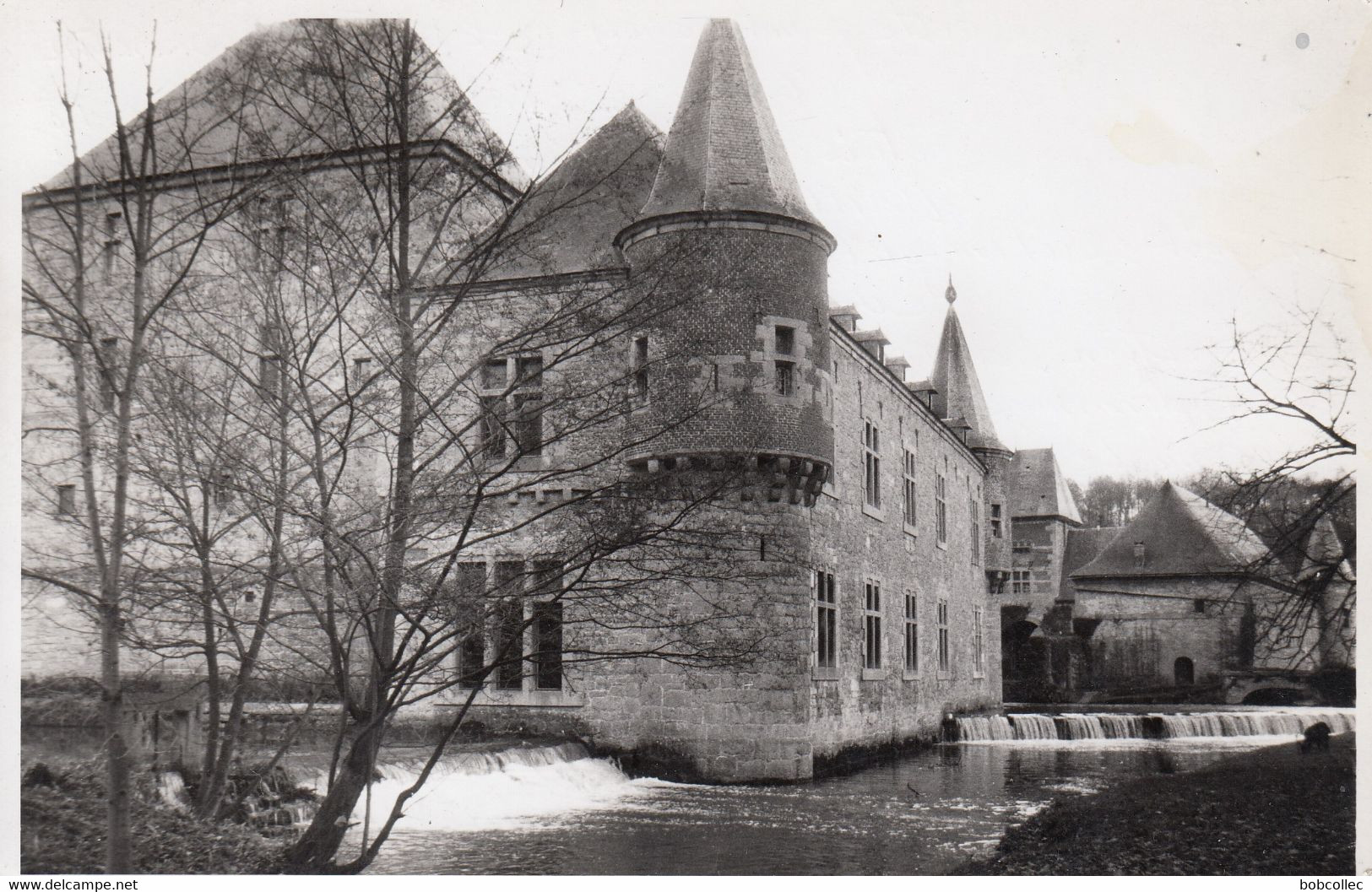 SPONTIN (Yvoir): Château De Spontin - Lot De Deux Photos - Yvoir