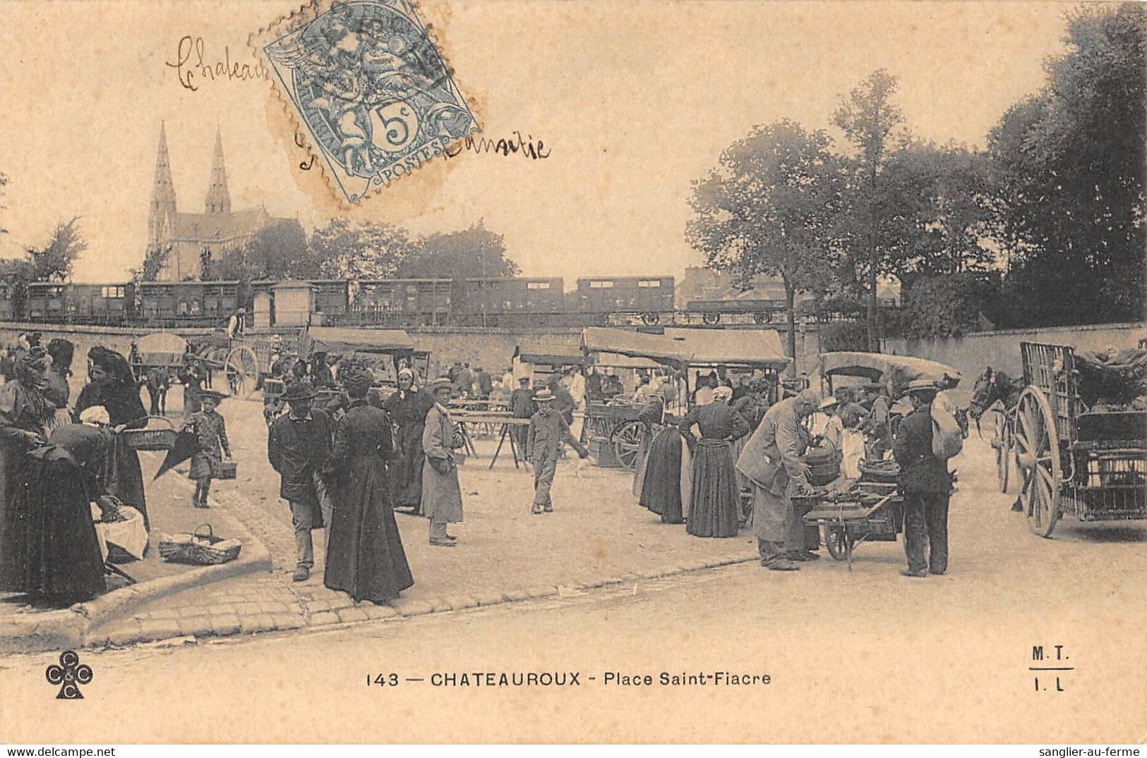 CPA 36 CHATEAUROUX PLACE SAINT FIACRE - Chateauroux