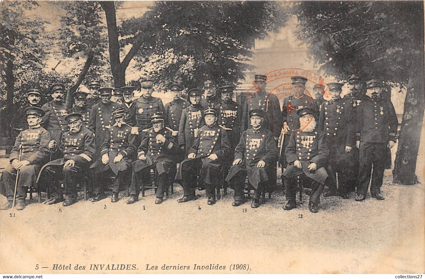 PARIS-75007-HÔTEL DES INVALIDES- LES DERNIERS INVALIDES 1908- CACHET CROIX ROUGE AU DOS DE LA CARTE - Paris (07)