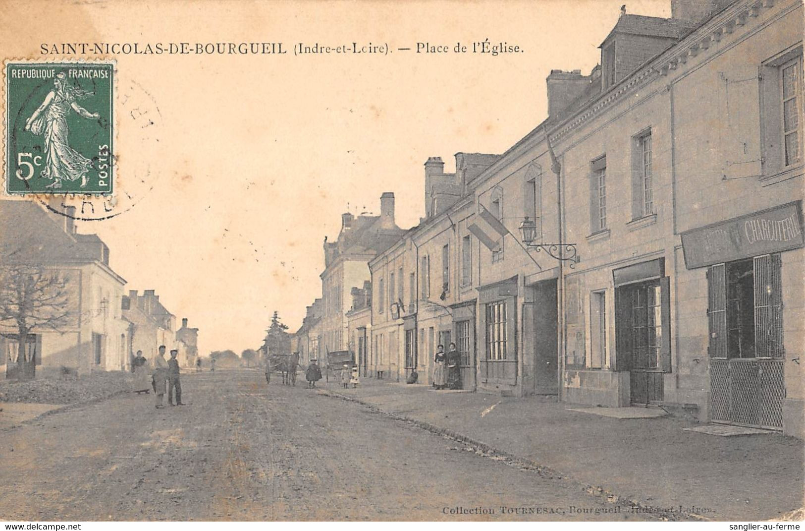 CPA 37 SAINT NICOLAS DE BOURGUEIL PLACE DE L'EGLISE - Autres & Non Classés