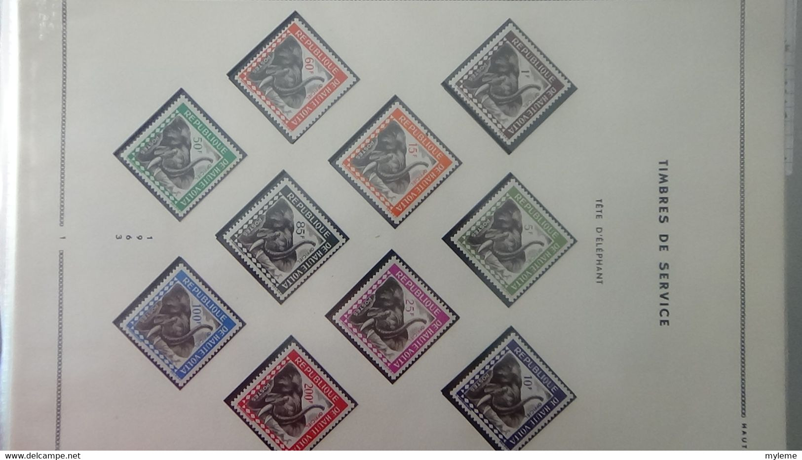 AD65 Collection en classeur de timbres et blocs ** et * de Haute Volta, Madagascar et Mali ...  A saisir !!!