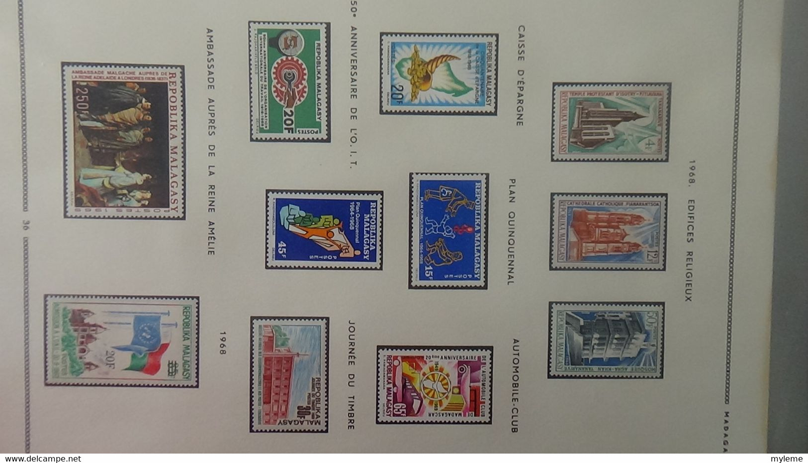 AD65 Collection en classeur de timbres et blocs ** et * de Haute Volta, Madagascar et Mali ...  A saisir !!!