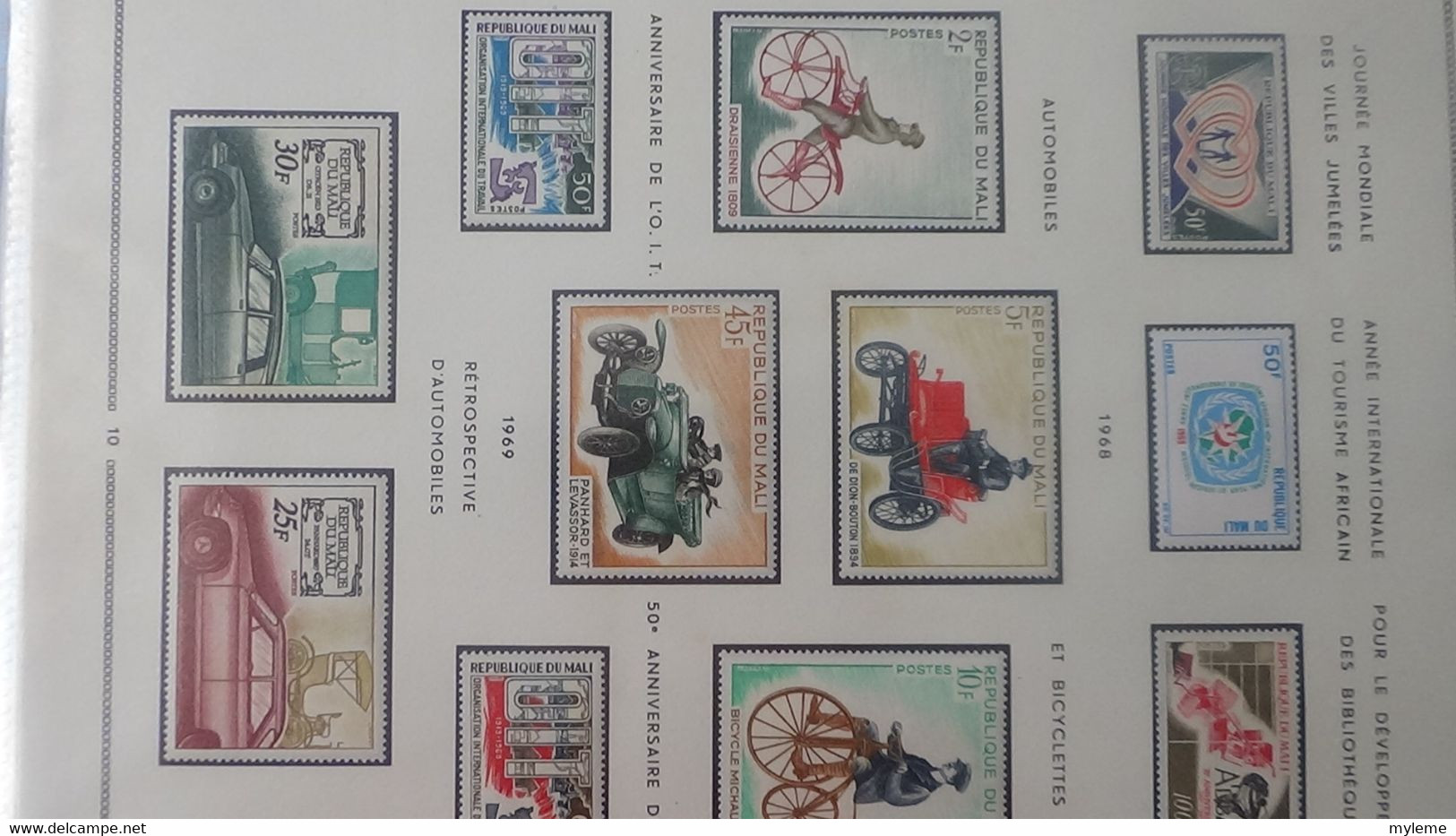 AD65 Collection en classeur de timbres et blocs ** et * de Haute Volta, Madagascar et Mali ...  A saisir !!!