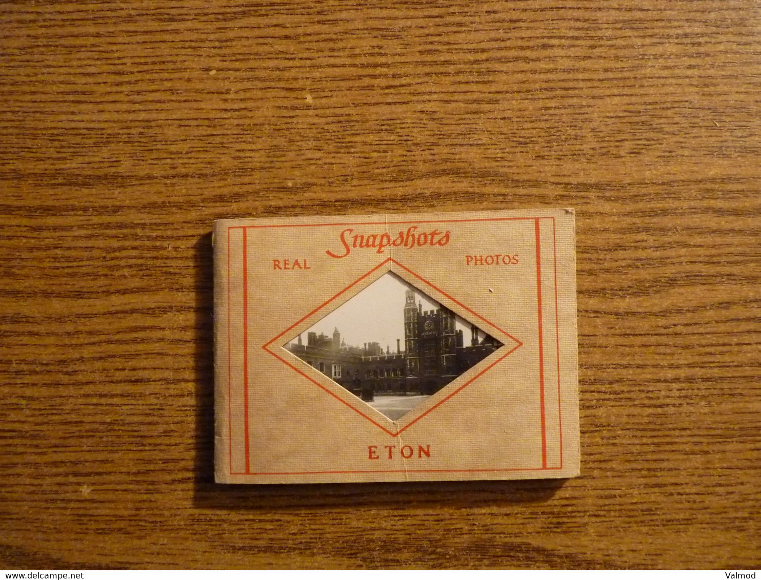 Eton College - Snapshots -Carnet De 10 Petites Cartes-Photos Toutes Photographiées R/V - 6,5x8,5cm Env. - Windsor