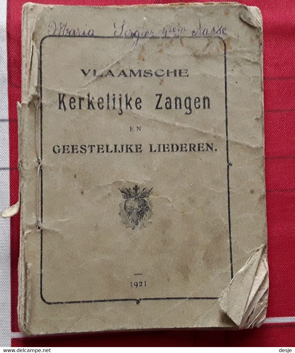 Vlaamsche Kerkelijkeb Zangen En Geestelijke Liederen, 90 Pp., 1921 - Antique