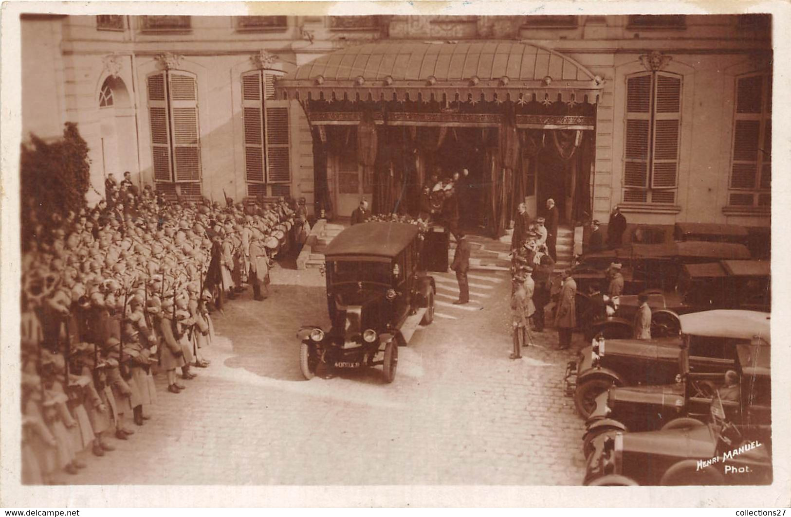 PARIS-75015- FUNERAILLE DU MARECHAL FOCH- 26 MAI 1929, DEPART DU CORPS DE L'HÔTEL DE LA RUE DE GRENELLE - Paris (15)