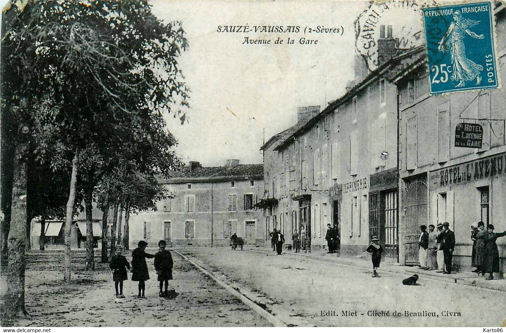 Sauzé Vaussais * Avenue De La Gare * Imprimerie * Hôtel De L'avenue De La Gare - Sauze Vaussais