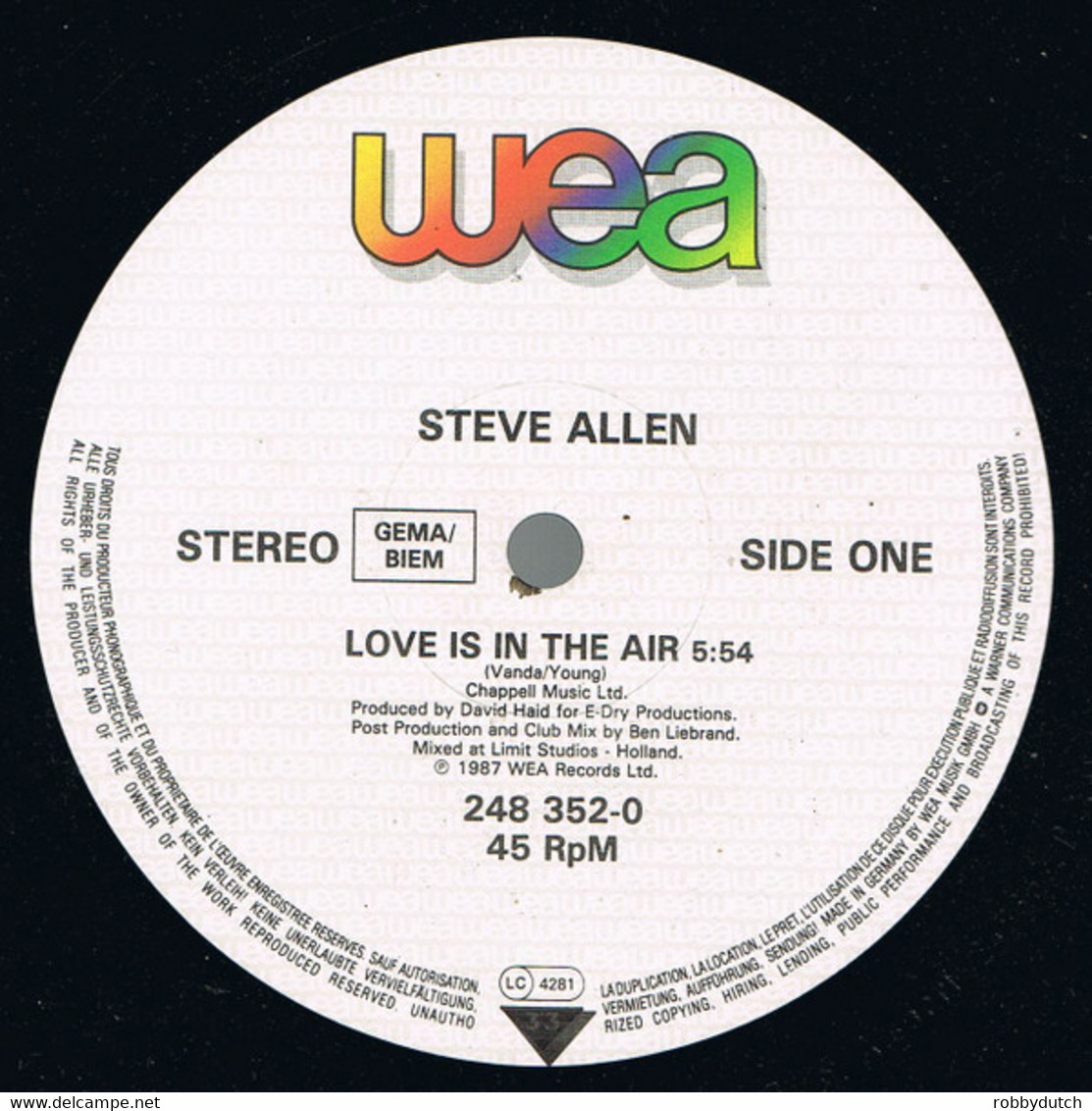 * 12"  Maxi *  STEVE ALLEN - LOVE IS IN THE AIR - 45 T - Maxi-Single