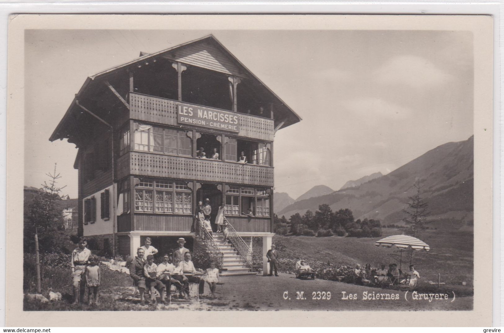 Les Sciernes D'Albeuve. Pension LES NARCISSES Ancienne, Carte Photo Très Animée - Albeuve