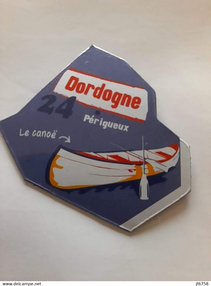 Magnet Le Gaulois 24 La DORDOGNE - Publicidad