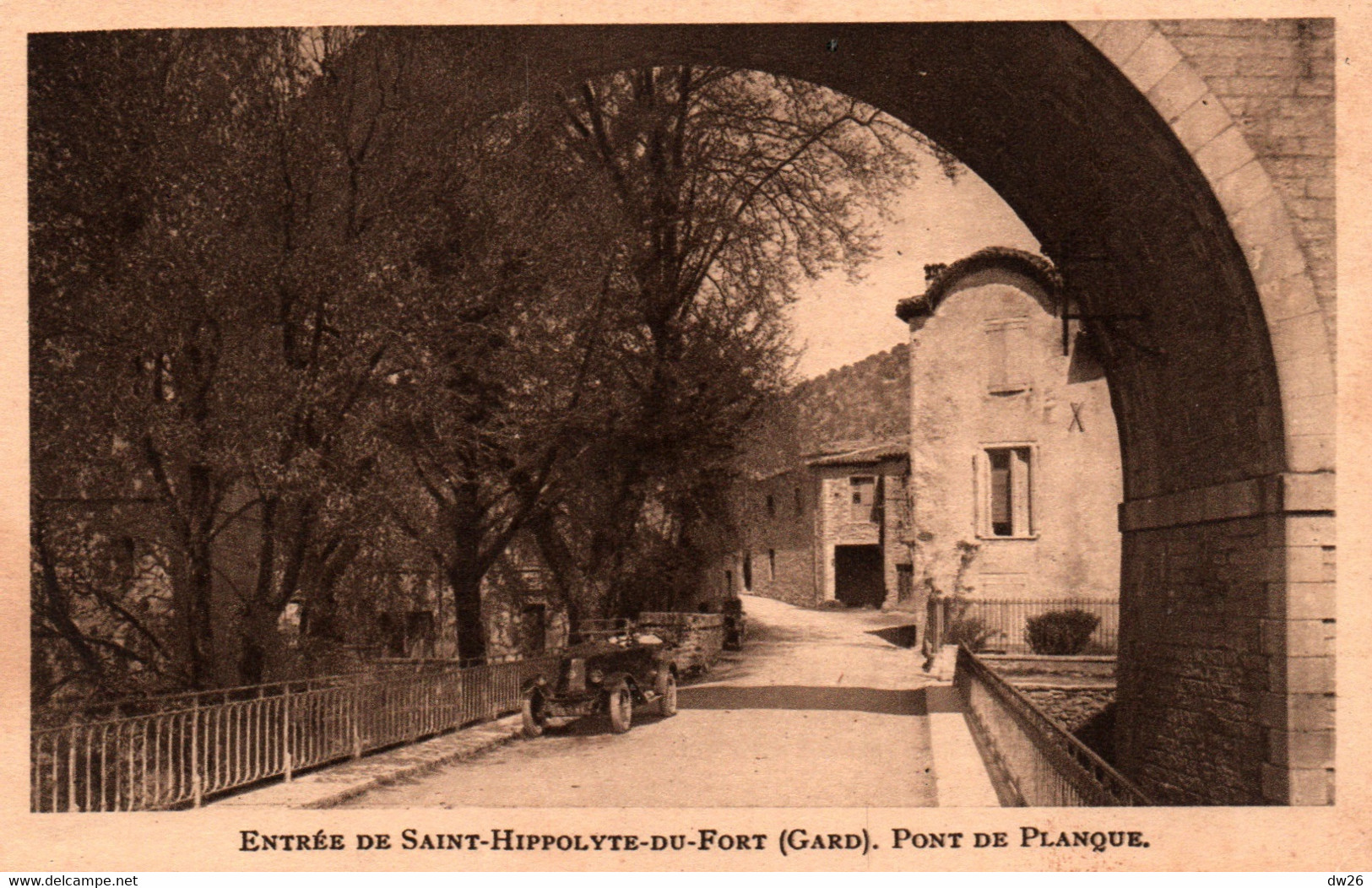 Entrée De St Saint-Hippolyte-du-Fort (Gard) Sous Le Pont De Planque - Edition Etienne Marpin - Autres & Non Classés