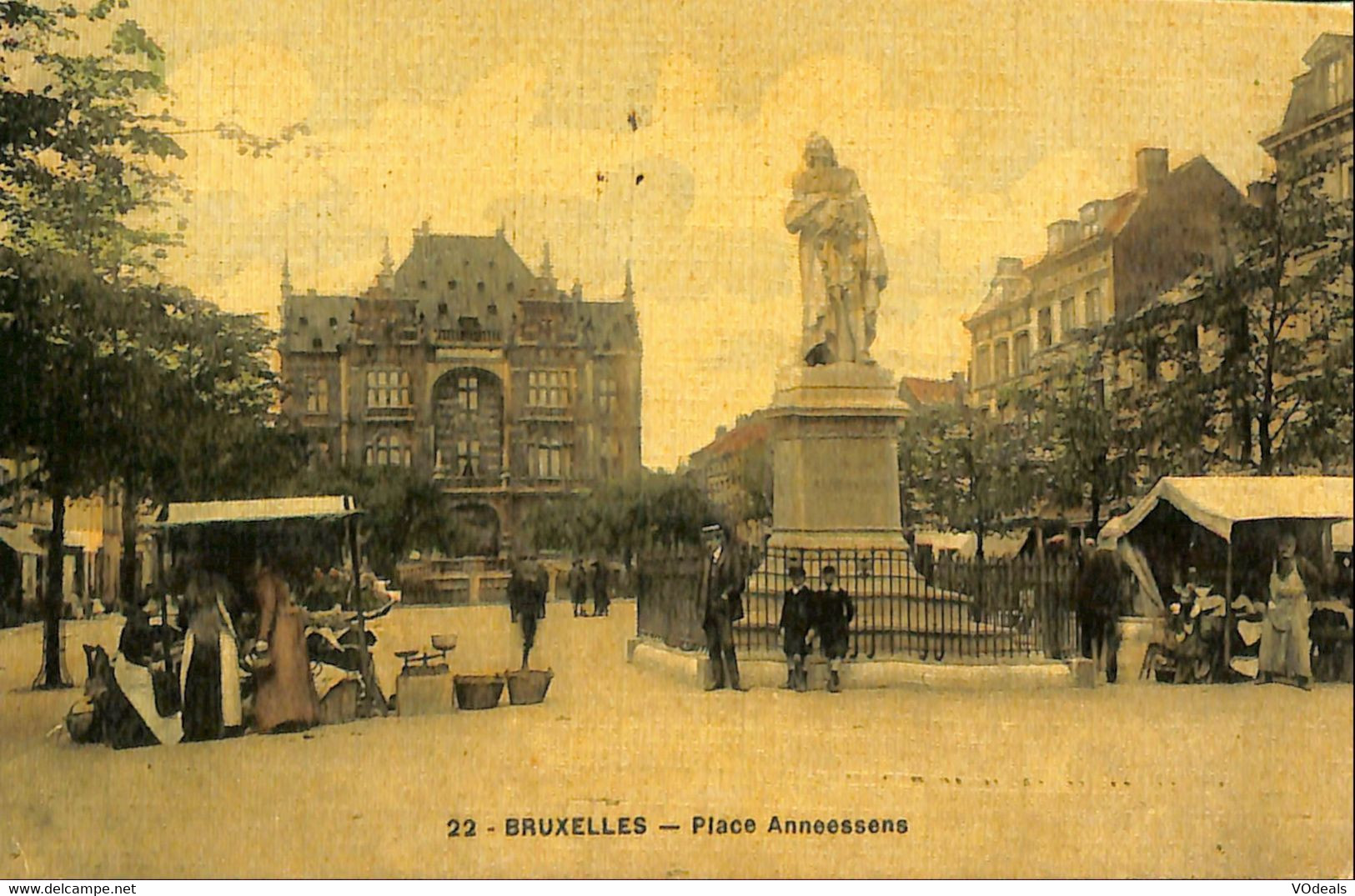 038 434 - CPA - Belgique - Bruxelles - Place Anneessens - Piazze