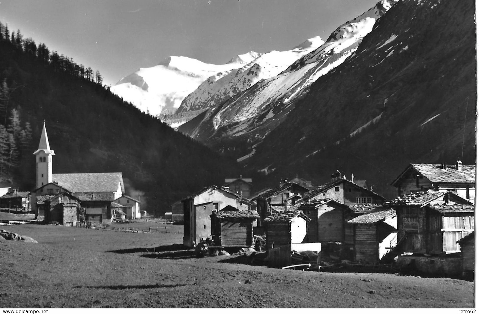 SAAS ALMAGELL → Ortsteil Vor Der Kirche Mit Seewenhorn Und Rothorn, Fotokarte Ca.1960 - Saas-Almagell