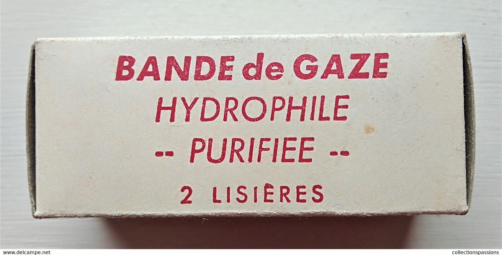 - Ancienne Boite En Carton - Bande De Gaze Hydrophile " SAAM " - Objet De Collection - Pharmacie - - Medizinische Und Zahnmedizinische Geräte