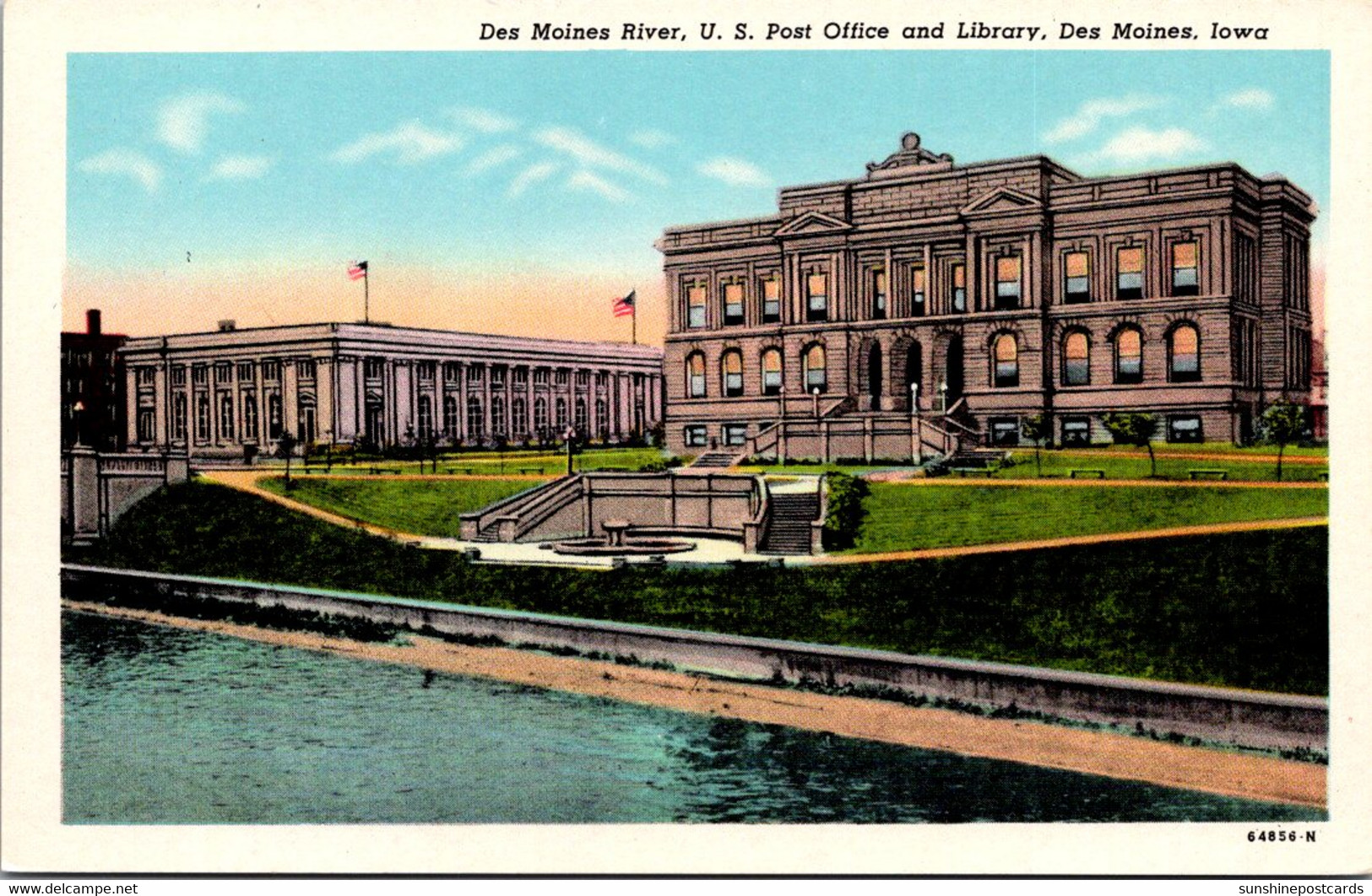 Iowa Des Moines Post Office Library Along Des Moines River Curteich - Des Moines