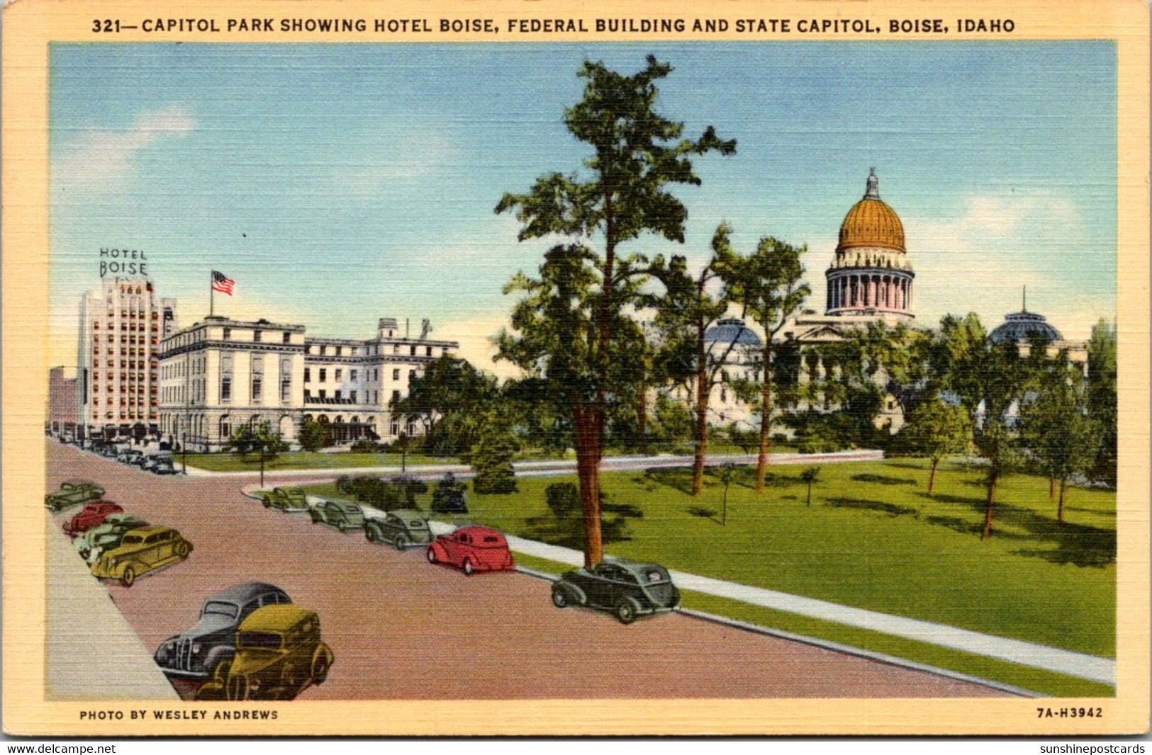 Idaho Boise Capitol Park Showing Hotel Boise Federal Building And State Capitol Building Curteich - Boise