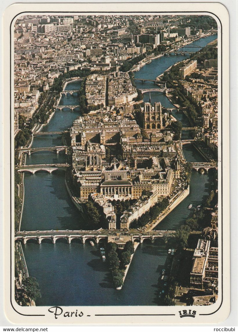 Paris - La Seine Et Ses Bords