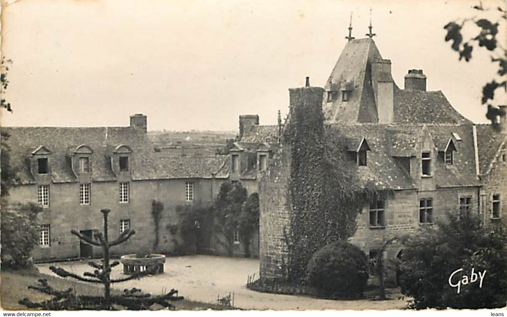 CLEDER - L'entrée Du Manoir De Tronjoly - 3 - Cléder