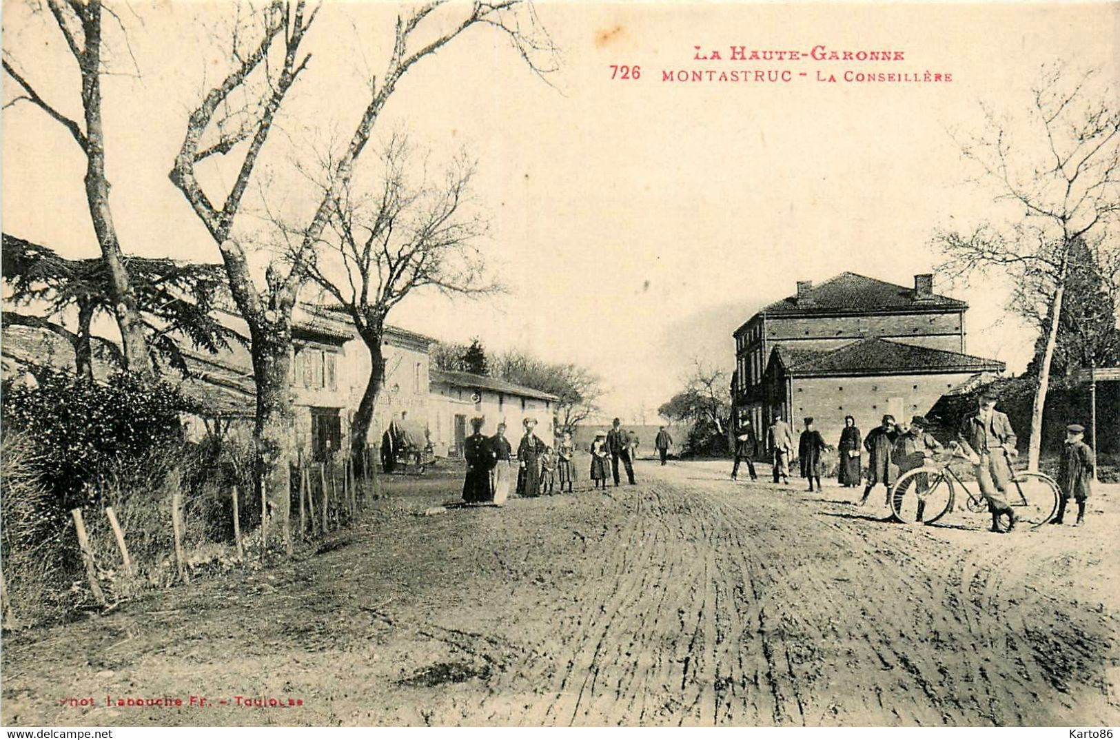 Montastruc * La Conseillère * Vue Sur Une Rue Du Faubourg Quartier * Villageois - Montastruc-la-Conseillère