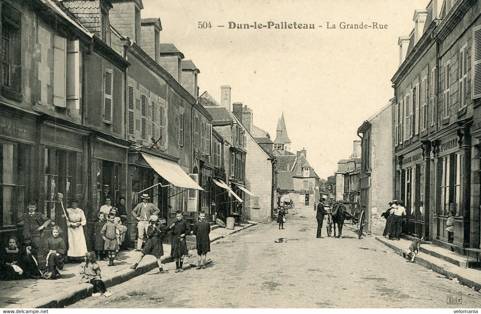 S8479 Cpa 23 Dun Le Palleteau - La Grande Rue - Dun Le Palestel