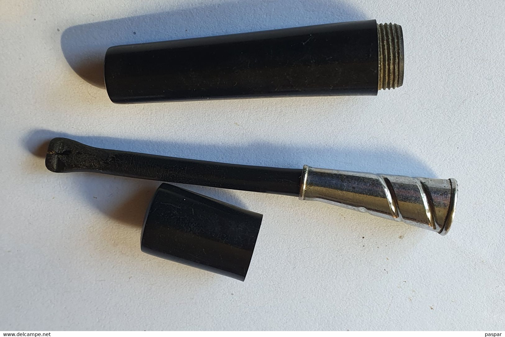 Ancien Fume Cigarette Avec Son étui Bakélite Marqué ZITOL - Cigarette Holders