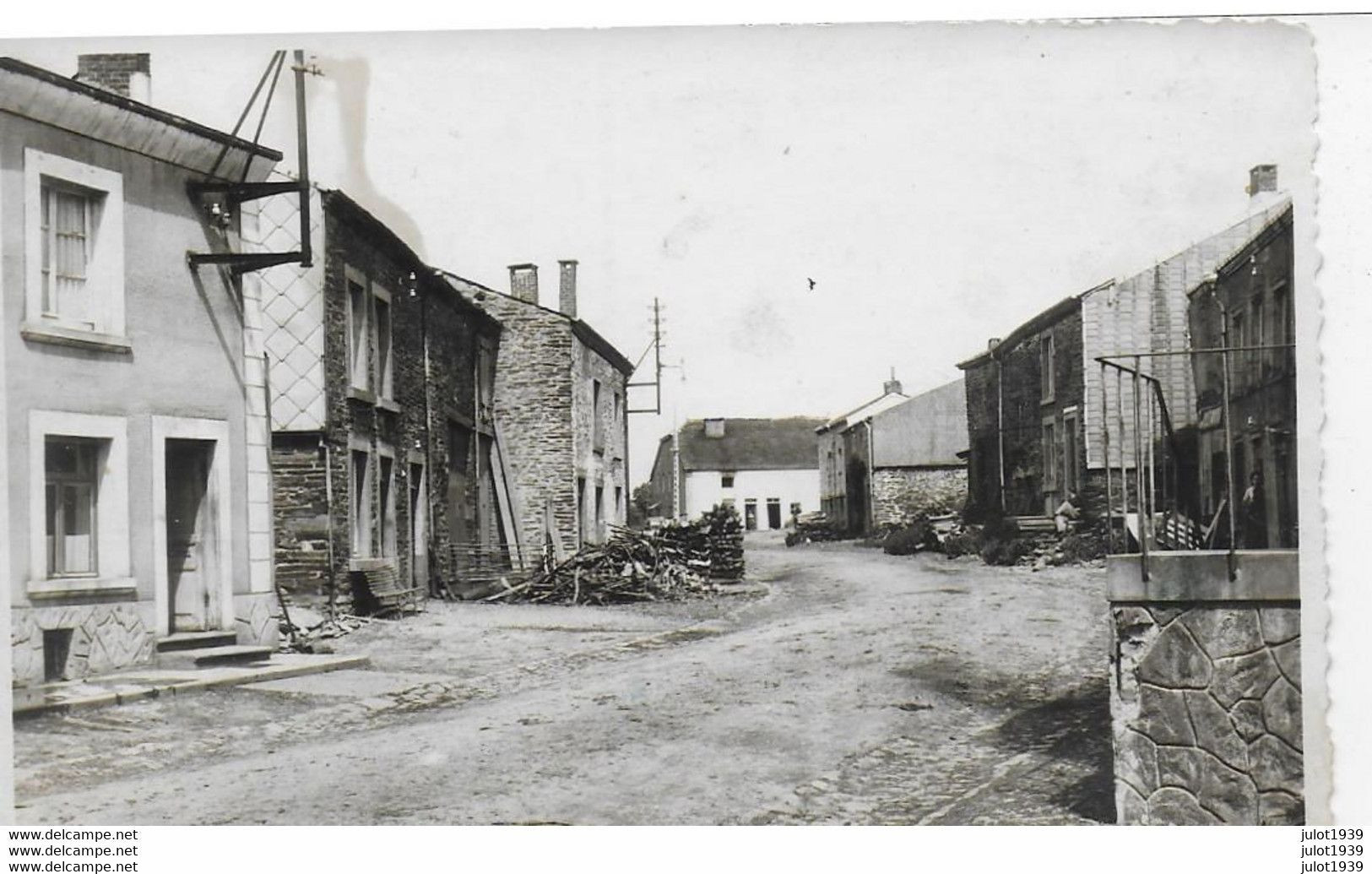 CORBION ..-- RARE !!!    CROIX De POUPEHAN . - Bouillon