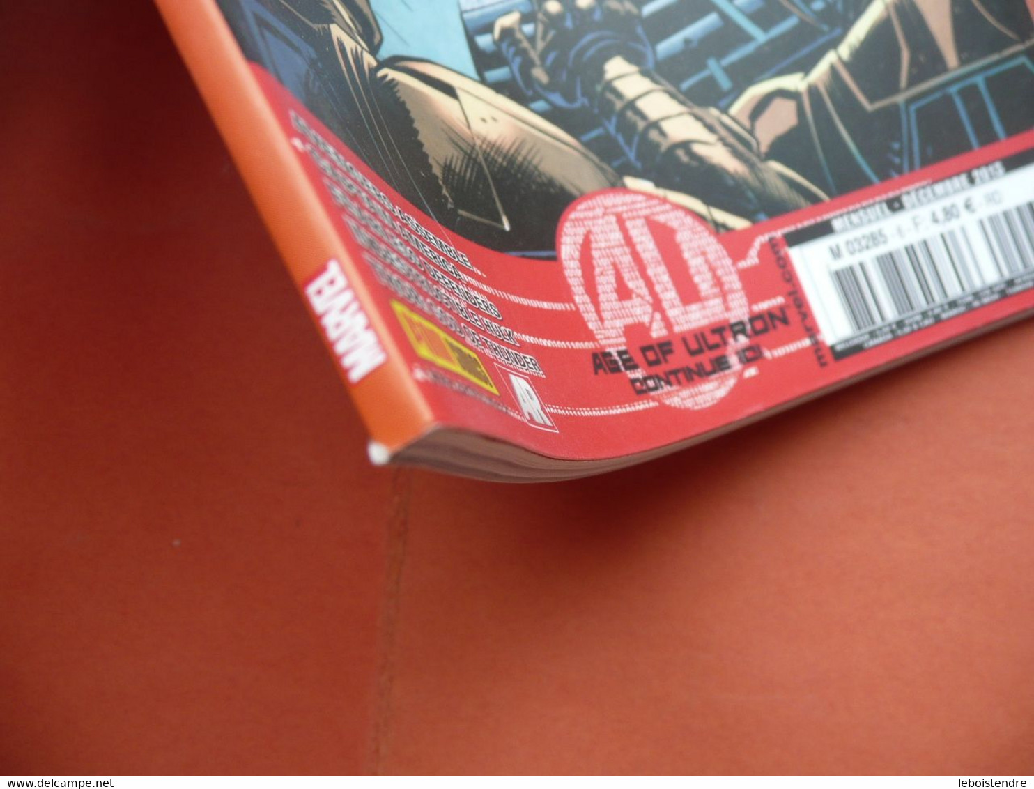 AVENGERS UNIVERSE N 6 DECEMBRE 2013 AGE OF ULTRON CONTINUE ICI  MARVEL NOW ! PANINI COMICS TRES BON ETAT - Marvel France