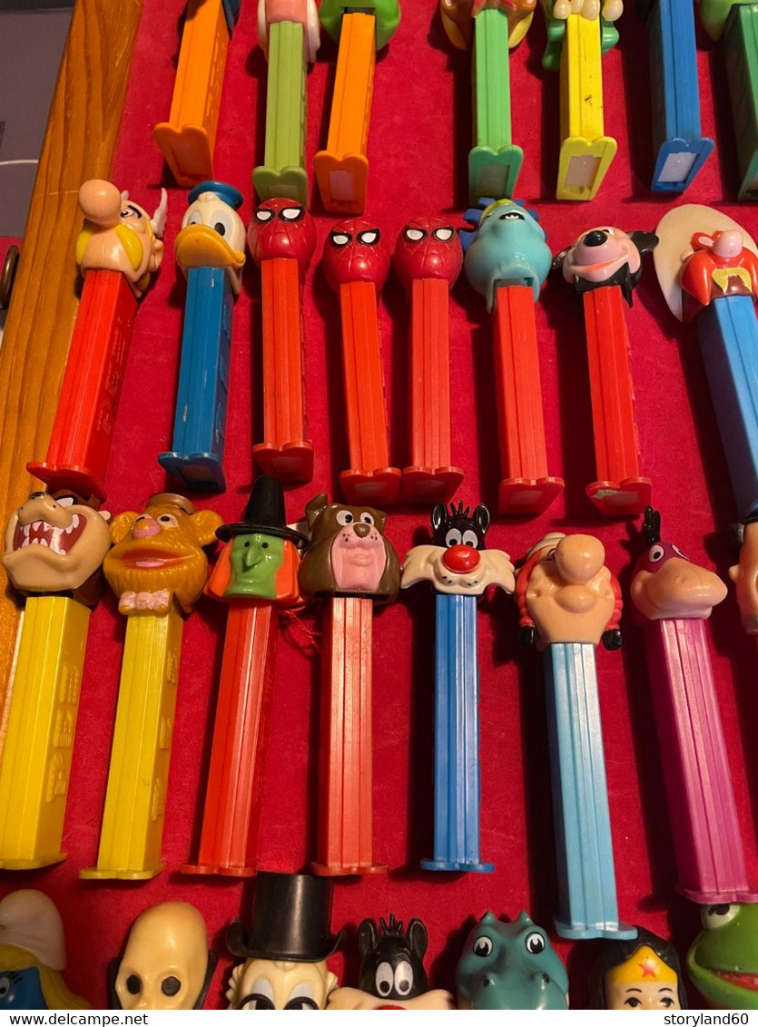 pez lot de 78 années 90-2000 pas de pieds fins , loney toons, walt disney , schtroumpfs , tortues ninja