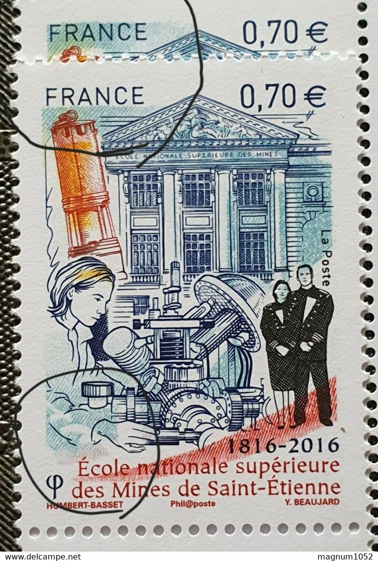 VARIETES X 2 N  5066 ** 1 TB PILIERS BLEU DECALAGE + 1 TB FRANCE SOUS FOND BLANC + ROUGE PALE ET DECALE - RRR !!! - Unused Stamps