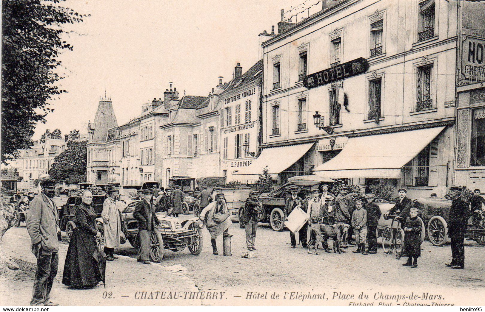 CPA De CHATEAU-THIERRY - Hôtel De L'Elephant,Place Du Champs De Mars. - Chateau Thierry