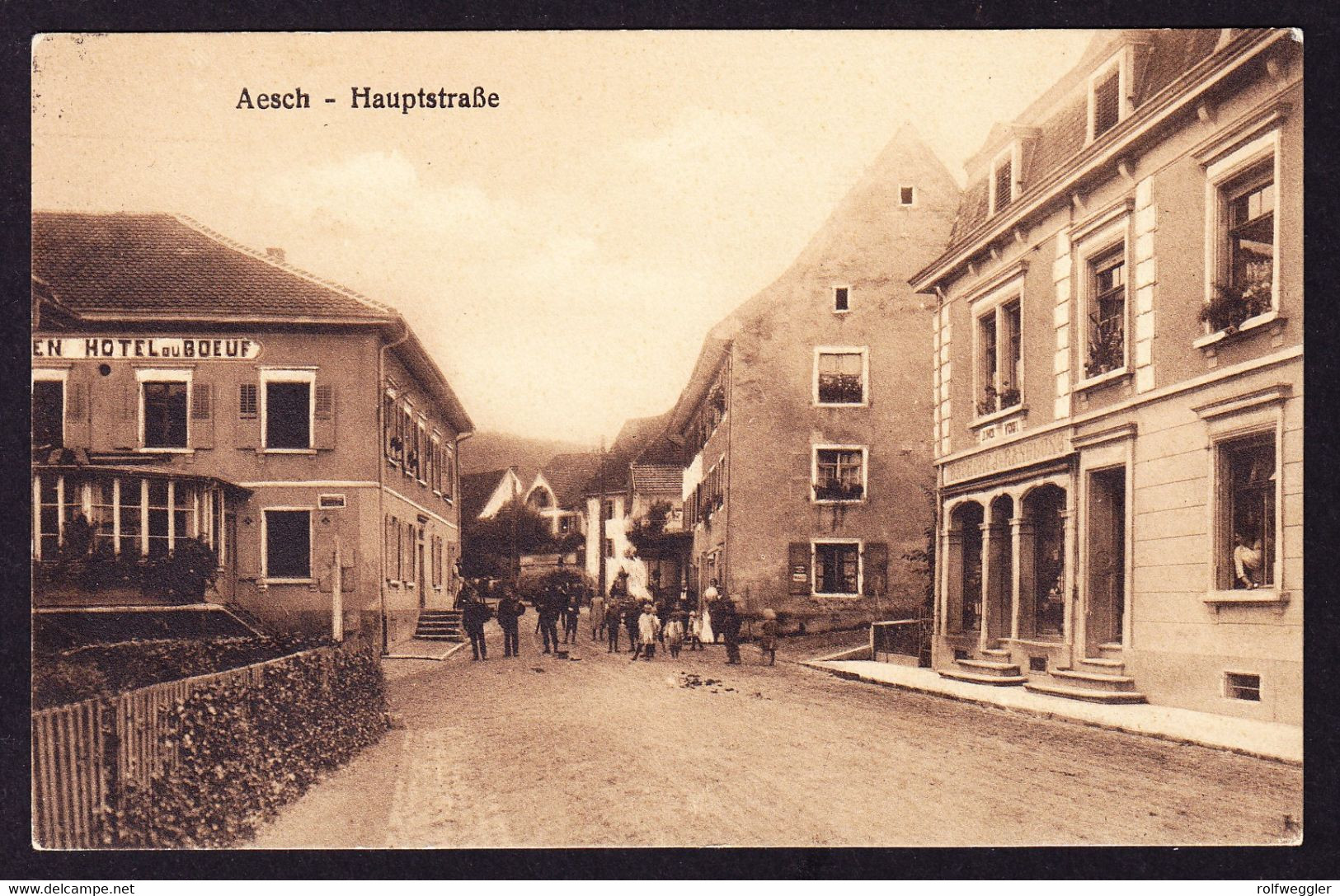 1923 Gelaufene AK Aus Aesch BL, Hauptstrasse Mit Hotel Du Boeuf. An Milchhüsli In Basel Adressiert. - Aesch