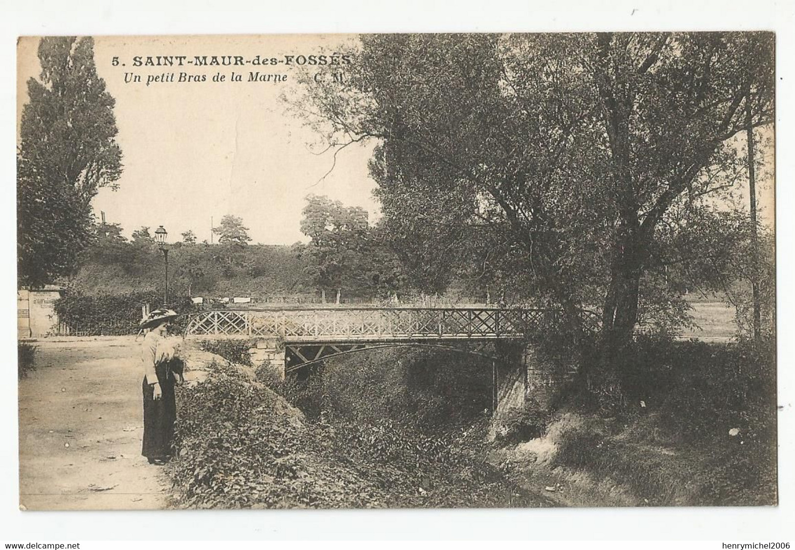 94 Val De Marne Saint Maur Des Fossés Un Petit Bras De La Marne Femme Pont - Saint Maur Des Fosses