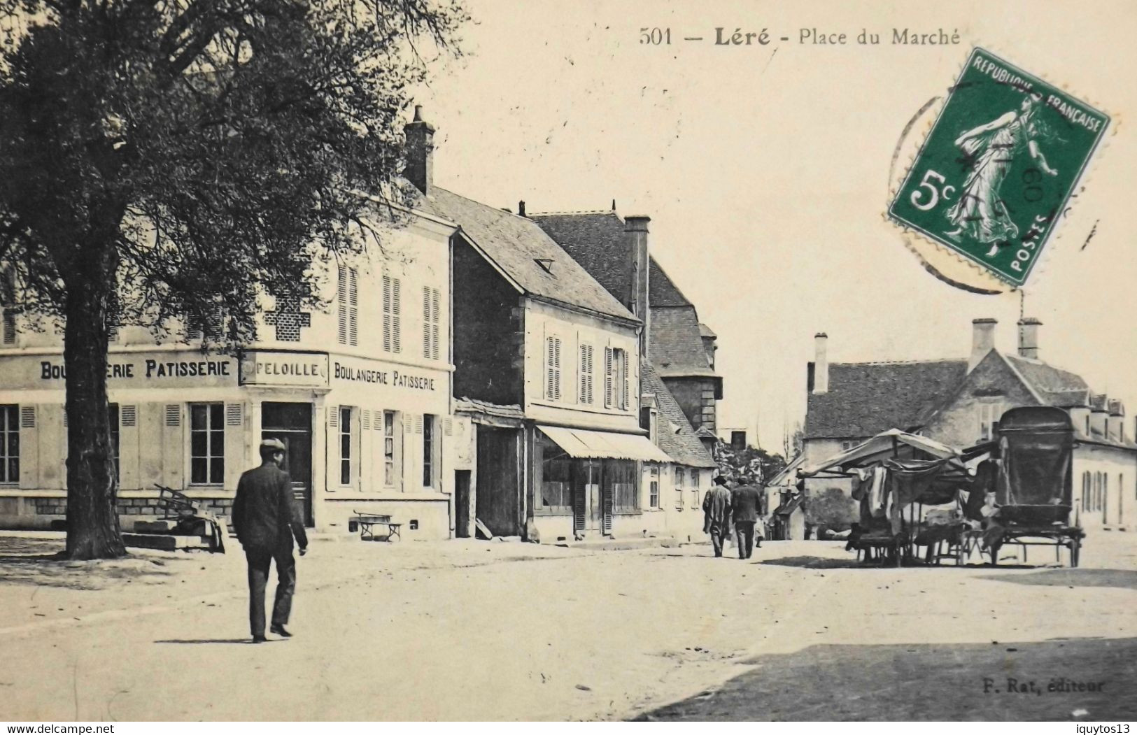 CPA . N° 501 - [18] Cher > LERE PLACE DU MARCHE ( Commerce Marchand Ambulant ) Tampon Daté 1909 - TBE - Lere