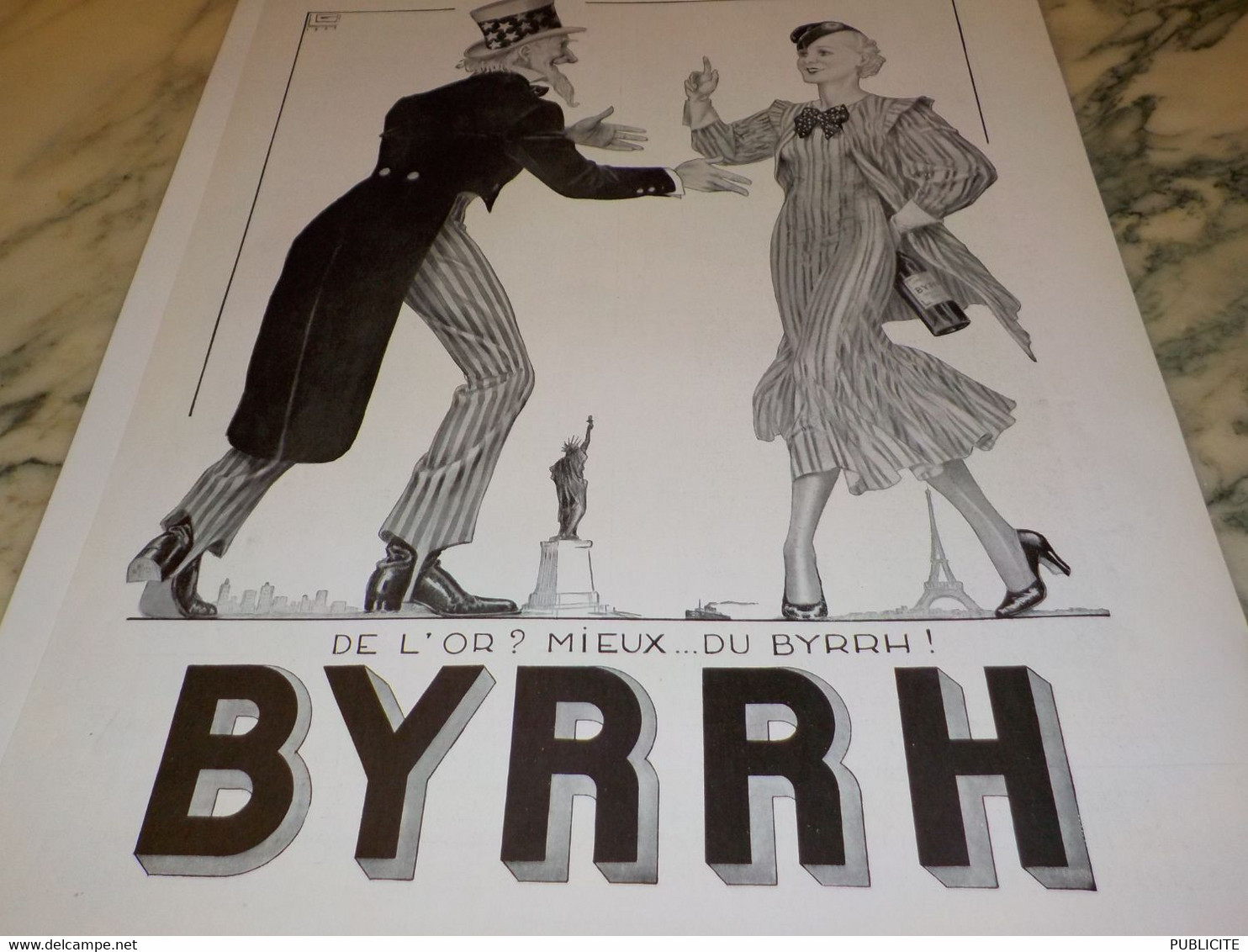 ANCIENNE PUBLICITE MIEUX QUE L OR  APERITIF BYRRH 1933 - Alcools