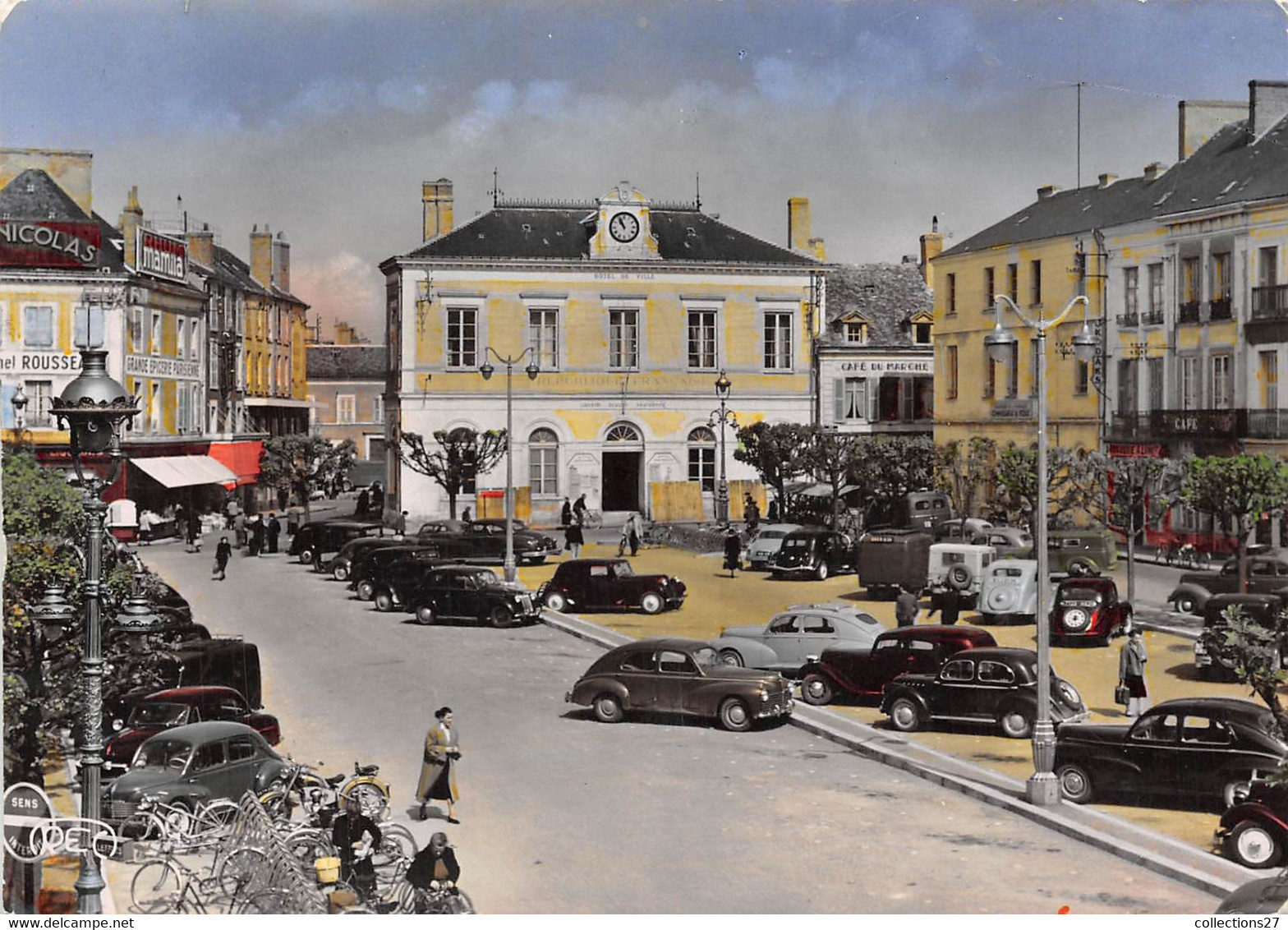 36-CHATEAUROUX- PLACE DE LA REPUBLIQUE L'HÔTEL DE VILLE - Chateauroux