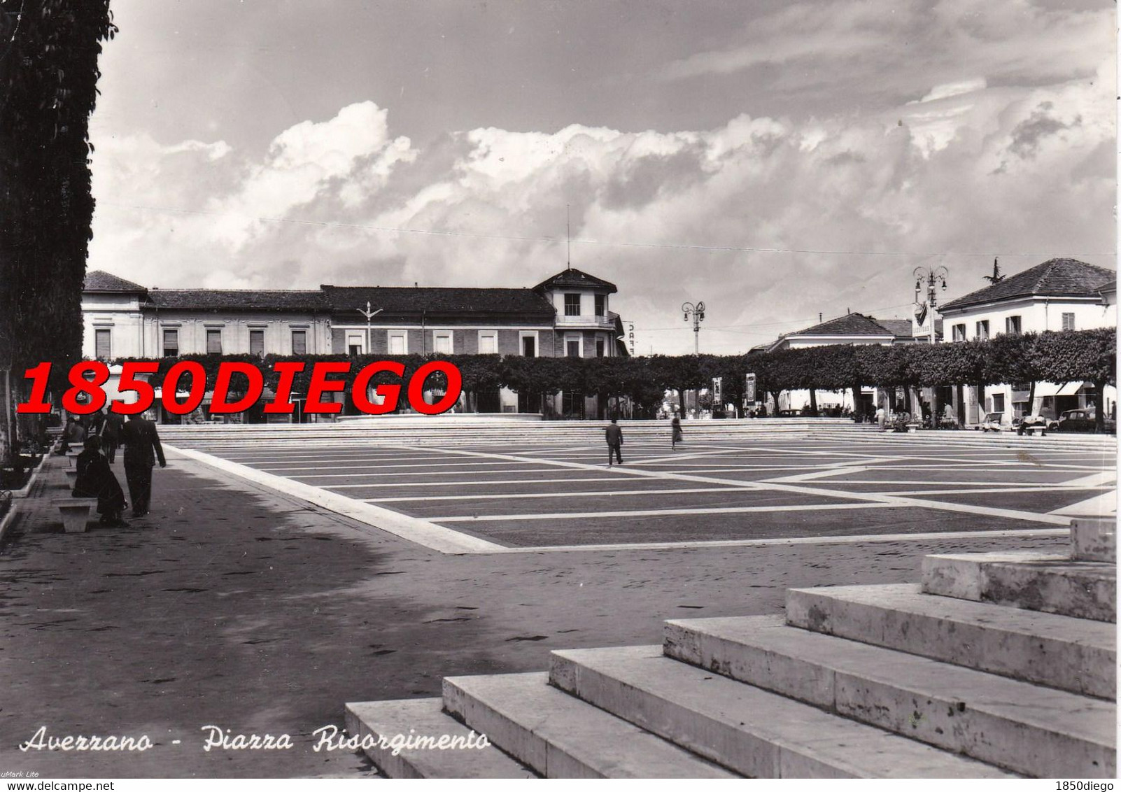 AVEZZANO - PIAZZA RISORGIMENTO F/GRANDE  VIAGGIATA 1957 ANIMAZIONE - Avezzano