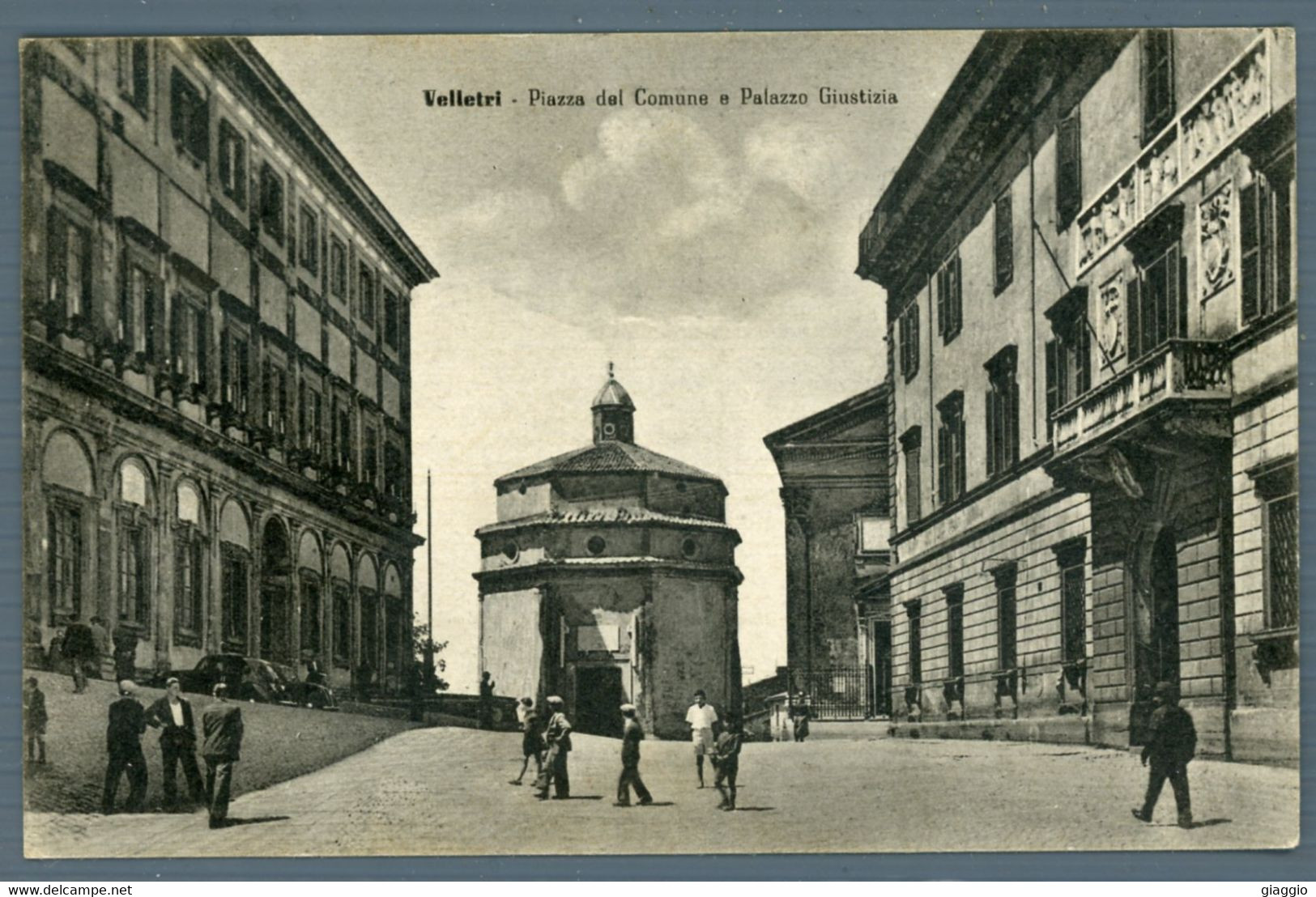 °°° Cartolina - Velletri Piazza Del Comune E Palazzo Giustizia Formato Piccolo Viaggiata °°° - Velletri