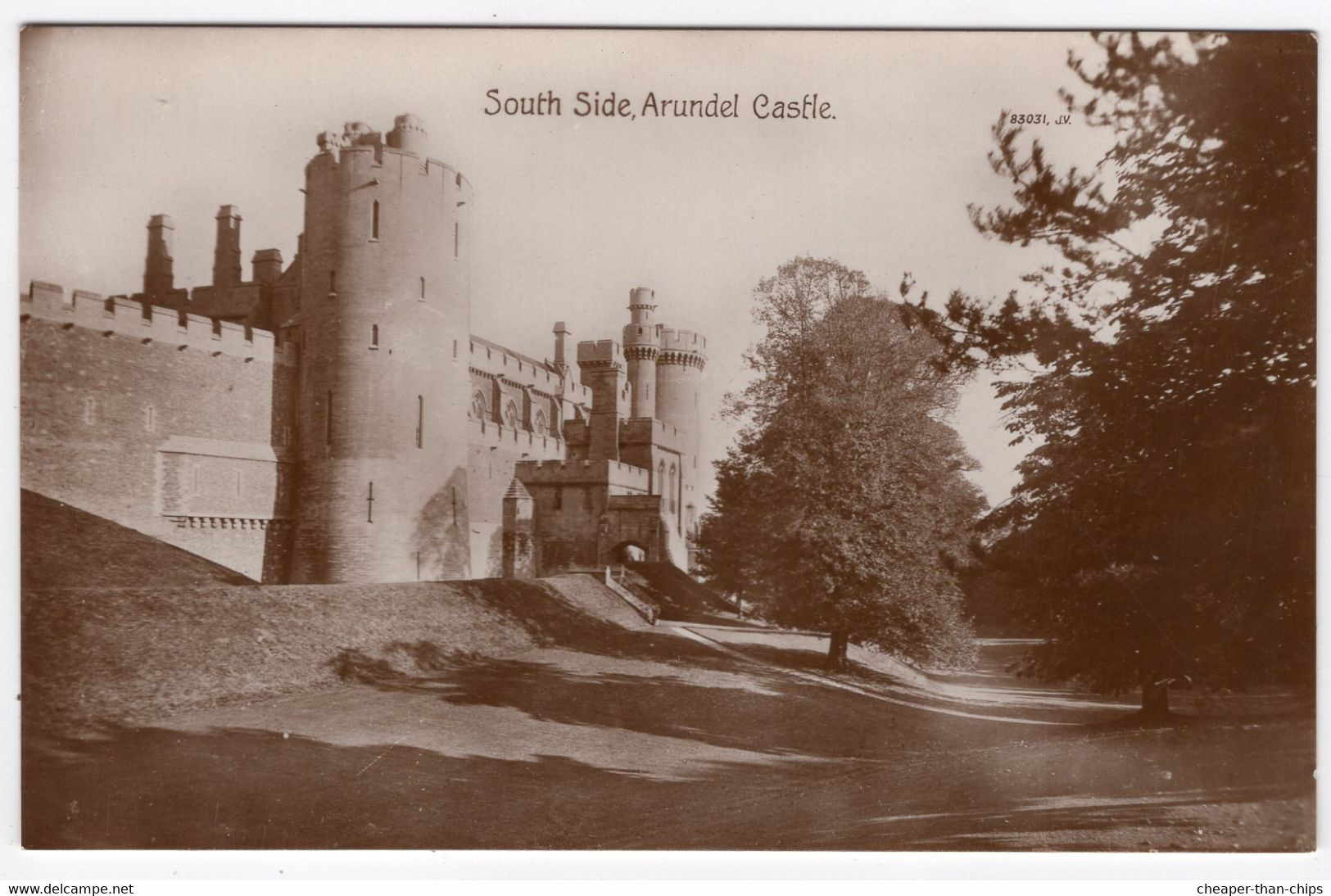 ARUNDEL CASTLE - South Side - Valentine Photo Card - Arundel