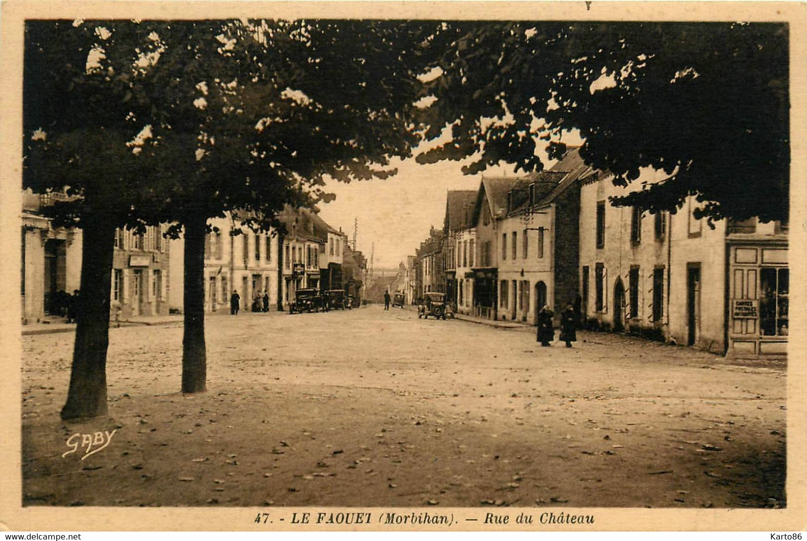 Le Faouët * La Rue Du Château - Faouët