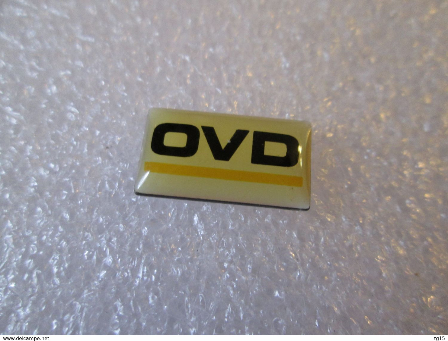 PIN'S    OPEL  OVD - Opel