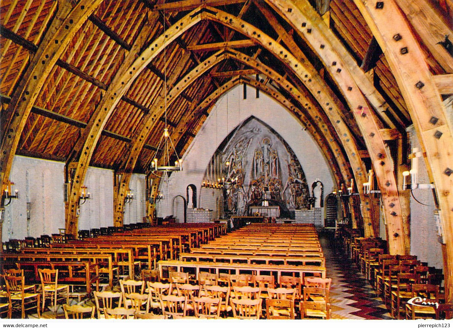 39 - Tavaux - Intérieur De L'église Sainte Anne - Tavaux