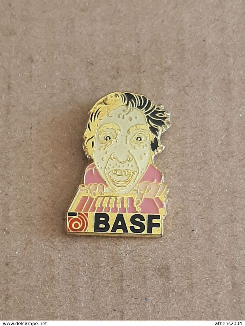 BASF Music Vintage Pin - Musique