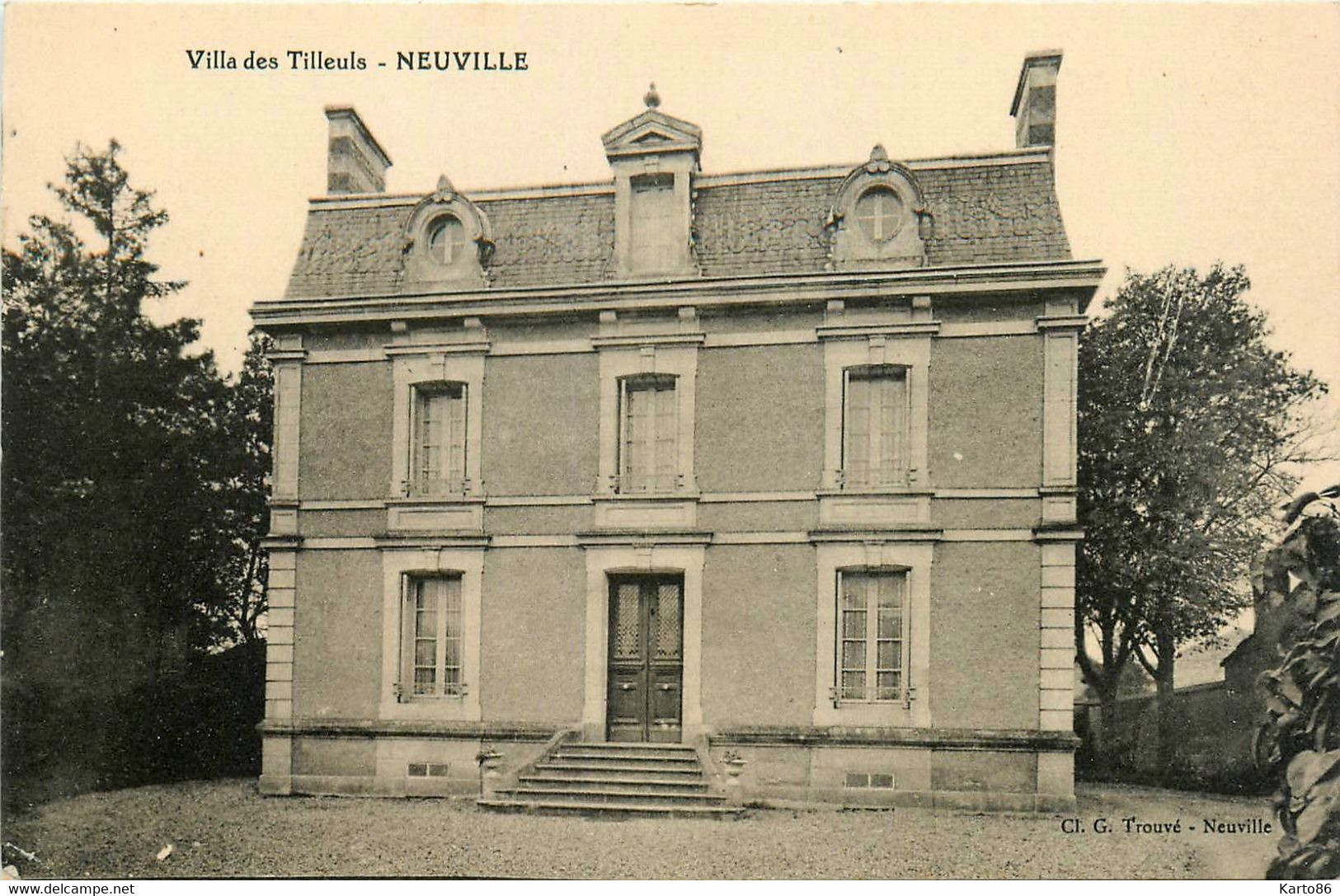 Neuville * La Villa LES TILLEULS , Propriétaire G. Bézagu - Neuville En Poitou