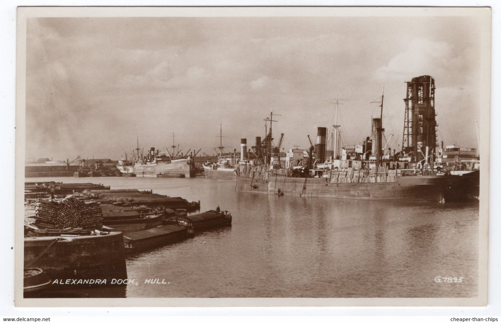 HULL - Alexandra Dock - Valentine G.7895 - Hull